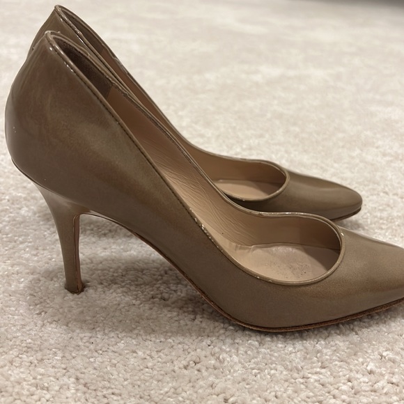 AUTHENTIC! Manolo Blanhnik Deep Nude Pumps, 3.5 inch heel, Size 36.5 - Picture 2 of 7